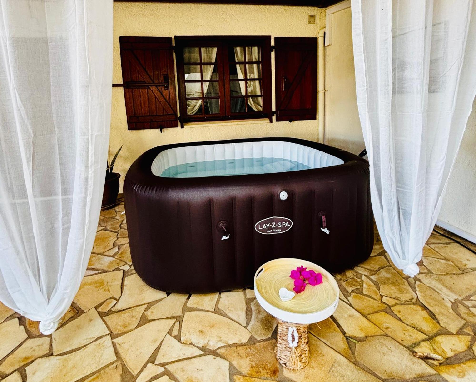 Cocon Romantique La Saline-Les-Bains Exterior foto